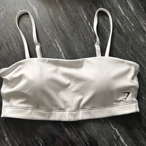 BRAND NEW Gymshark Bandeau Sports Bra Size Medium White
